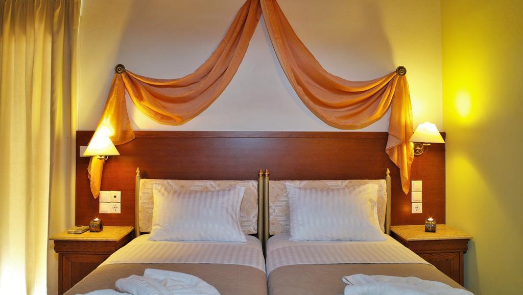 Camelot Royal Beds By Estia Aparthotel Stalida Eksteriør bilde